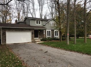 26 Sweetwater Ct, East Amherst, NY 14051