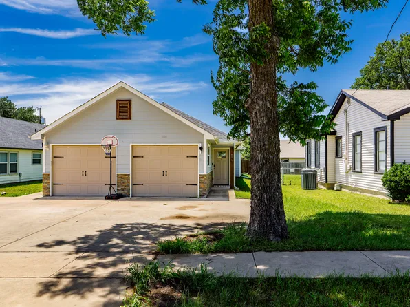 806 N Throckmorton St, Sherman, TX 75090