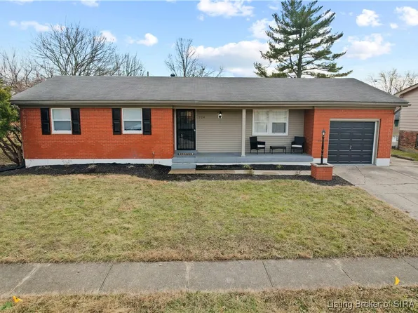 724 Parkwood Drive, Clarksville, IN 47129