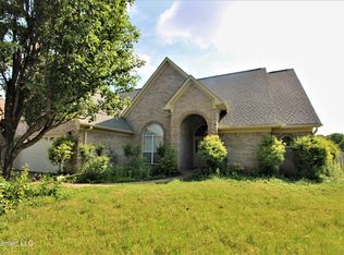 3170 Stonehenge Dr, Hernando, MS 38632