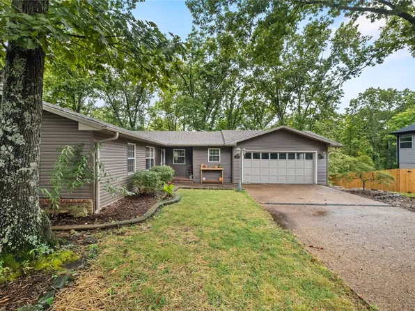 32 Wigtown Ln, Bella Vista, AR 72715