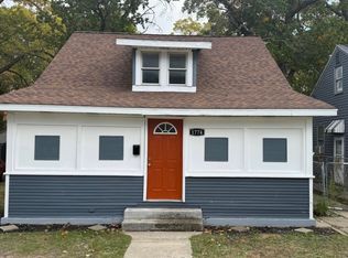 1774 Wood St, Muskegon, MI 49442