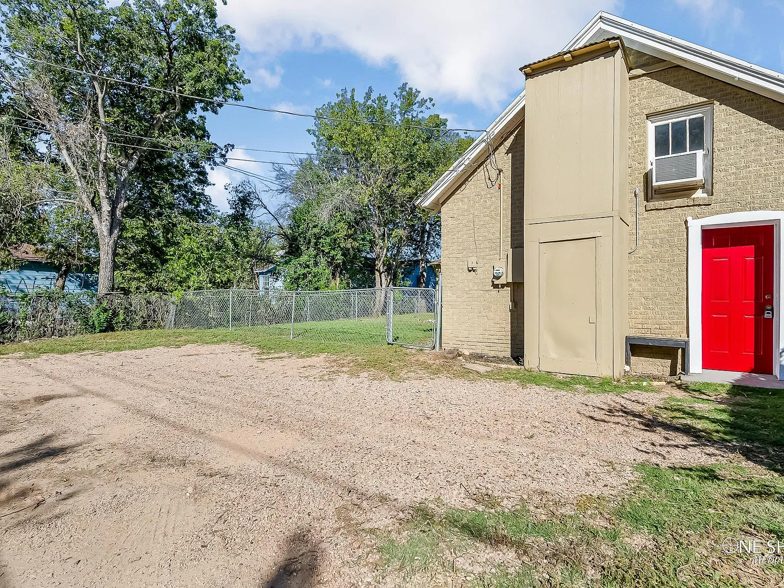 1 bed, 361 sqft, $850 — Photo 2
