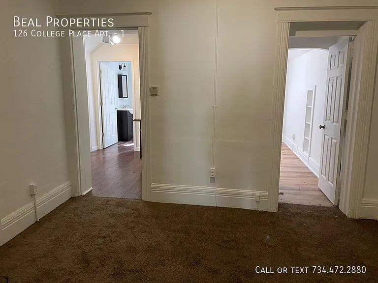 126 College Pl #1 — Photo 10