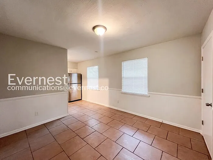 856 White Clover Ln — Photo 10