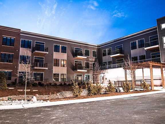 Artesa Apartments Mequon Wi Zillow