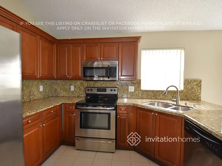 2016 Cove Ln — Photo 3
