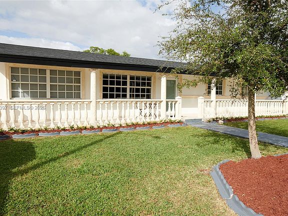 3rd image of 12293 SW 28th Ter