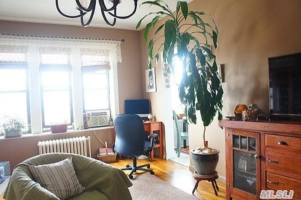 Sold by Prime Realty | media 1