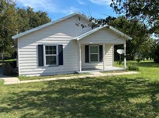 104 N Cleburne Whitney Rd, Rio Vista, TX 76093