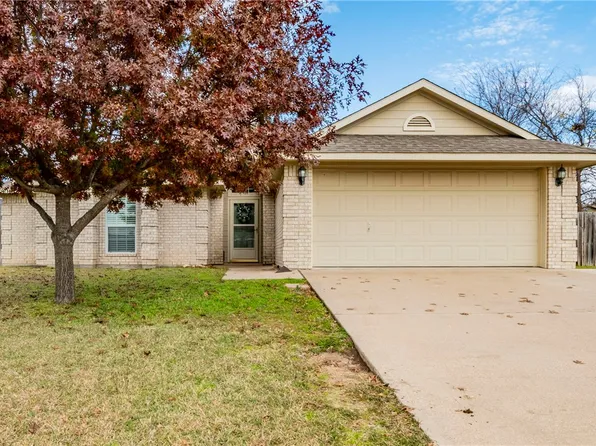 208 Pearl Dr, Hewitt, TX 76643