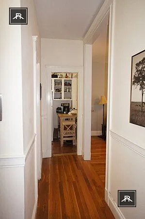 1 bed, 1.0 bath, 450 sqft, $1,895 — Photo 4