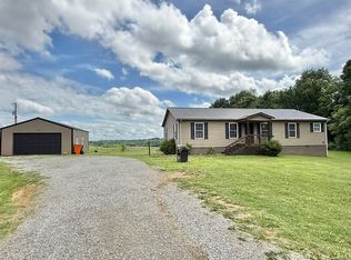 10798 Brownsville Rd, Morgantown, KY 42261