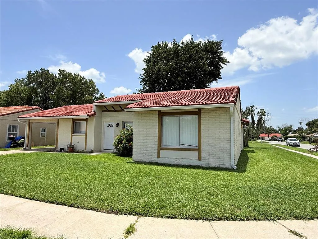 2 bed, 2.0 bath, 1254 sqft, $2,000 — Photo 4