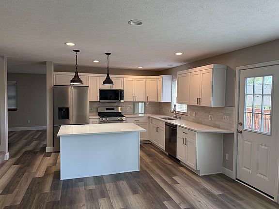 3rd image of 3507 W 21st Ave
