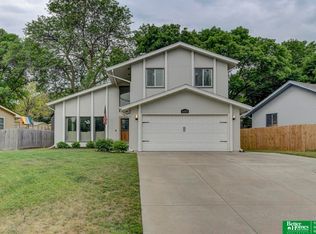16005 Shirley St, Omaha, NE 68130