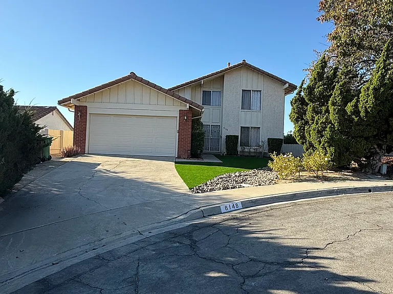 8148 Dicenza Ln — Photo 2