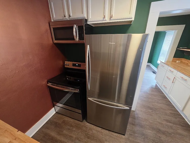 325 Cherry St — Photo 6