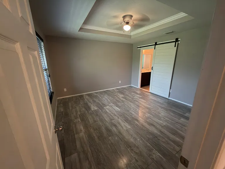 916 Rivers Creek Ln — Photo 17