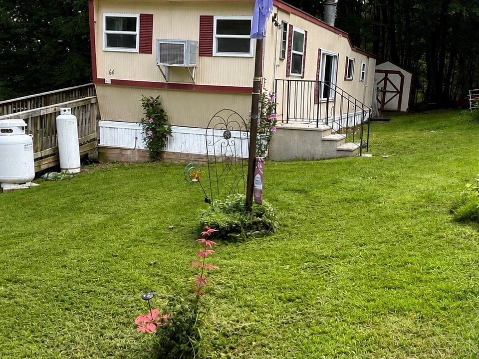 1st image of 303 Mohegan Park Road LOT 64