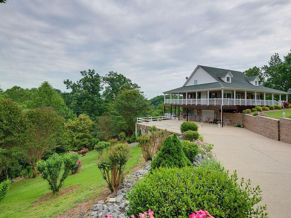 8590 Silver View Ln, Silver Point, TN 38582 Zillow