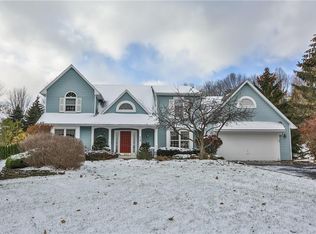 34 Wedmore Rd, Fairport, NY 14450