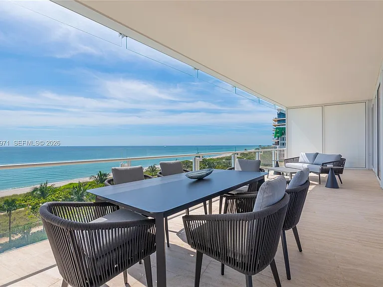 9001 Collins Ave #S-509 — Photo 1