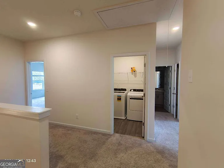 66 Professional Pl SE — Photo 9