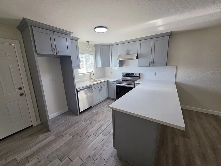 1772 Rio Grande Rd — Photo 34