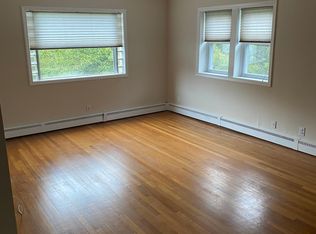 11 Puritan Ln #3, Stamford, CT 06906