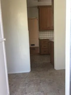 761 E Doran St — Photo 22