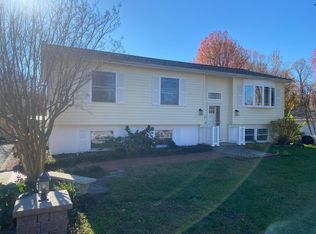 1539 Avenue B, Saint Leonard, MD