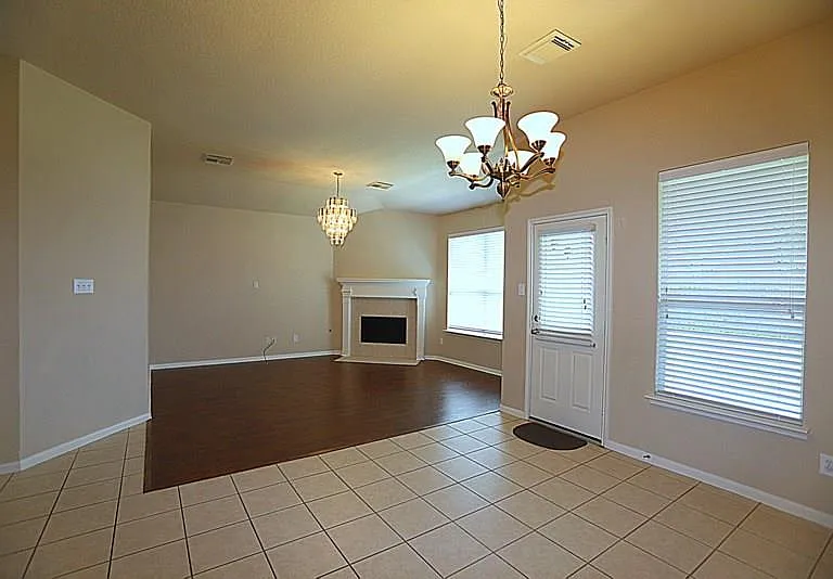 25315 Calico Woods Ln — Photo 4