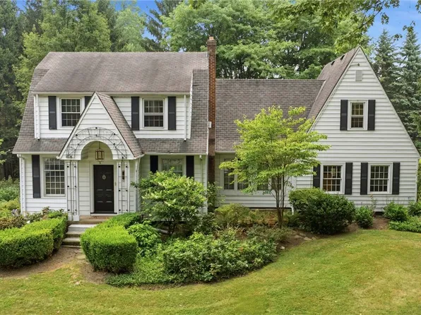 7364 Johnnycake Ridge Rd, Mentor, OH 44060