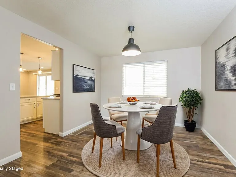 13922 Hudson Way — Photo 8