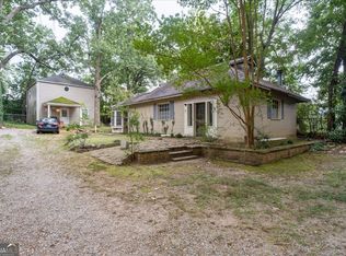 945 Rogers St, Clarkston, GA 30021