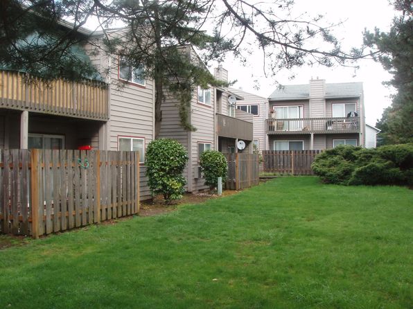 1713 SE 9th St #201
