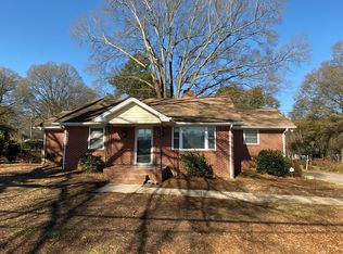 10932 Moores Chapel Rd, Charlotte, NC 28214
