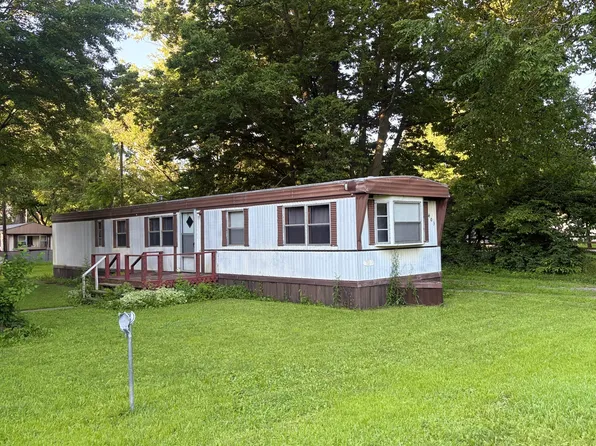 403 Marion St, Mc Guffey, OH 45859