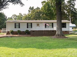 9606 Walkers Ferry Rd, Charlotte, NC 28214