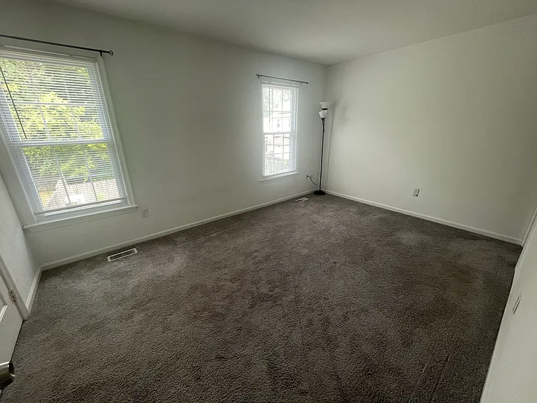 4003 Reese Dr S — Photo 6