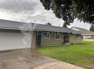 2633 McKee Rd, Merced, CA 95340