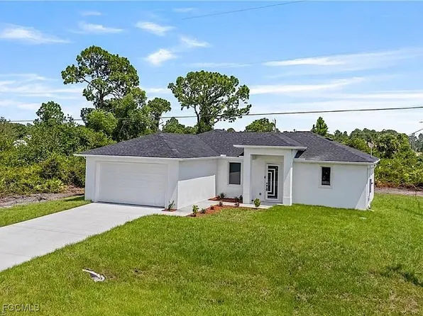 938 Grant Blvd, Lehigh Acres, FL 33974