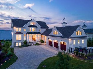 10 Coulter St, Jamestown, RI 02835