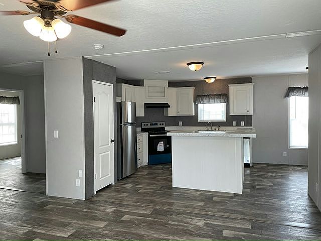 1st image of 6549 Stardust Ln #387