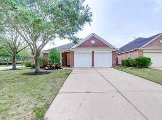 14123 Spring Knoll Ln, Rosharon, TX 77583