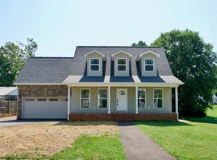 124 N Church St, Sparta, TN 38583