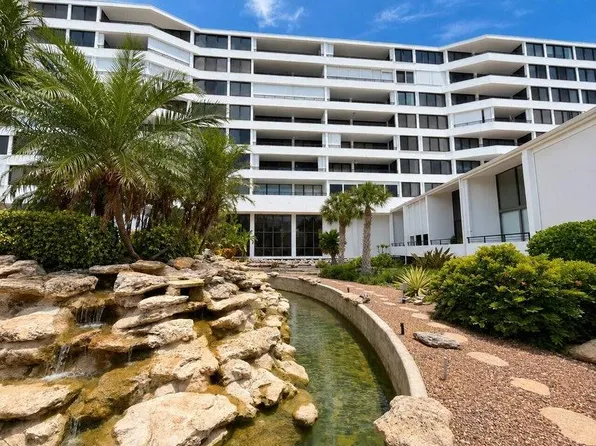 3589 S Ocean Blvd, Palm Beach, FL 33480