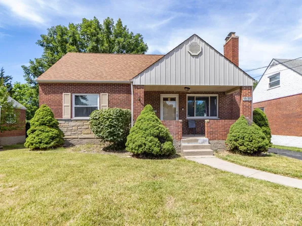 1530 Clovernoll Dr, Cincinnati, OH 45231