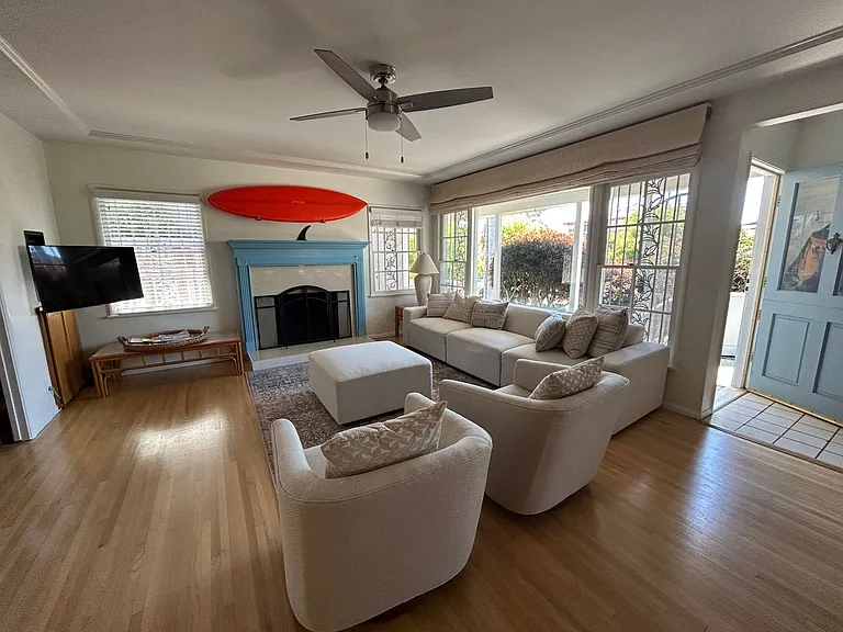 123 W Avenue Valencia #123 — Photo 16
